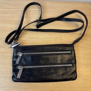 Vintage HOBO International “Mara” Leather Crossbody‎ Bag with Silver Zippers